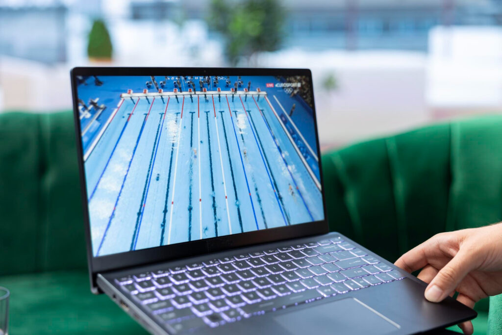 How Do You Measure Laptop Screen Size